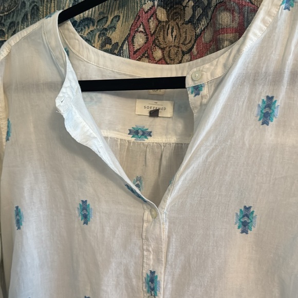 Loft Top - Picture 2 of 2